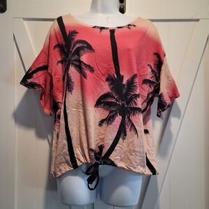 NY & Co Soho Pink Palm Tree Tshirt | Size Large